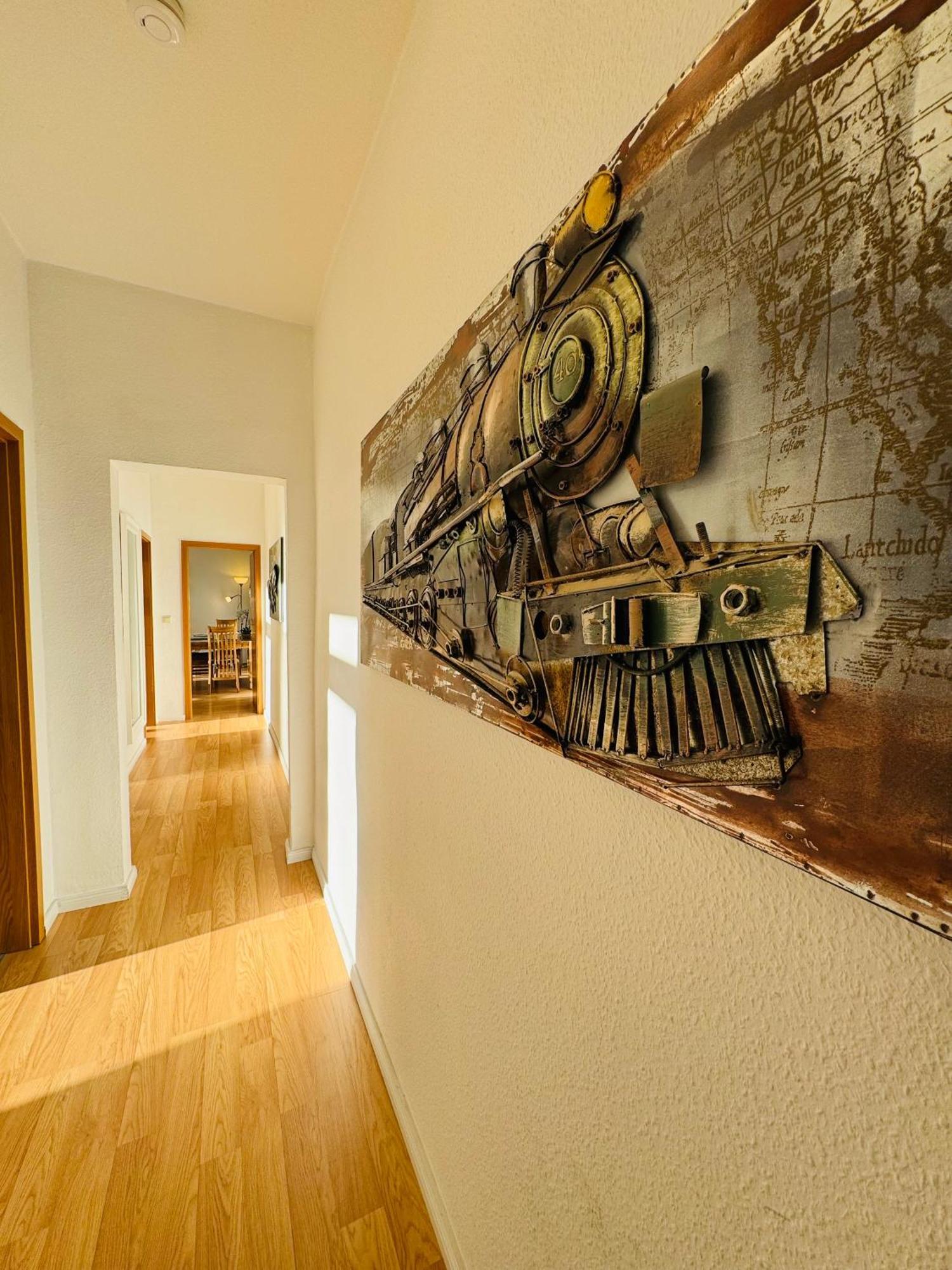 Attraktive Wohnung im grünen Hinterhof Schwerin  Exterior foto